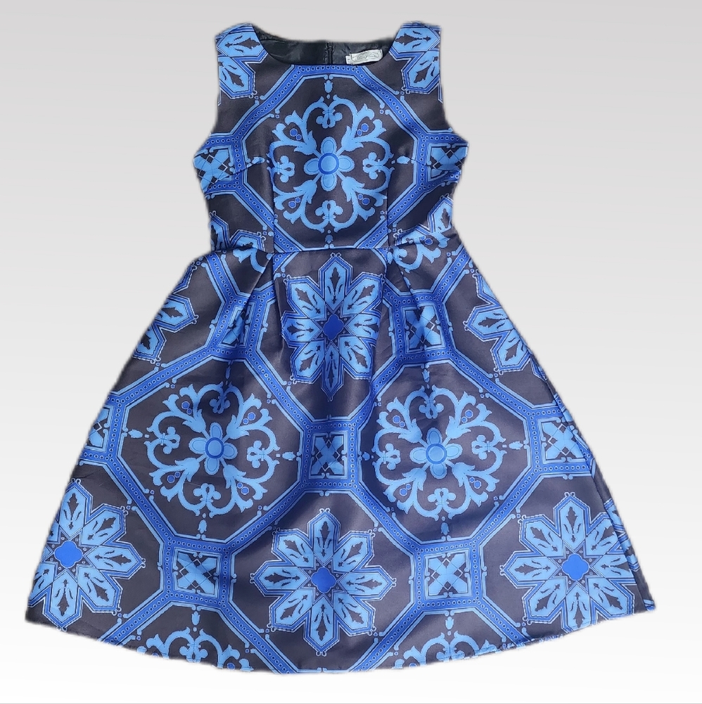 Blue patterned dress 👗